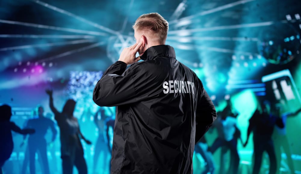 אבטחת אירועים פרטיים – כך מבטיחים אירוע בטוח, שקט ומנוהל נכון